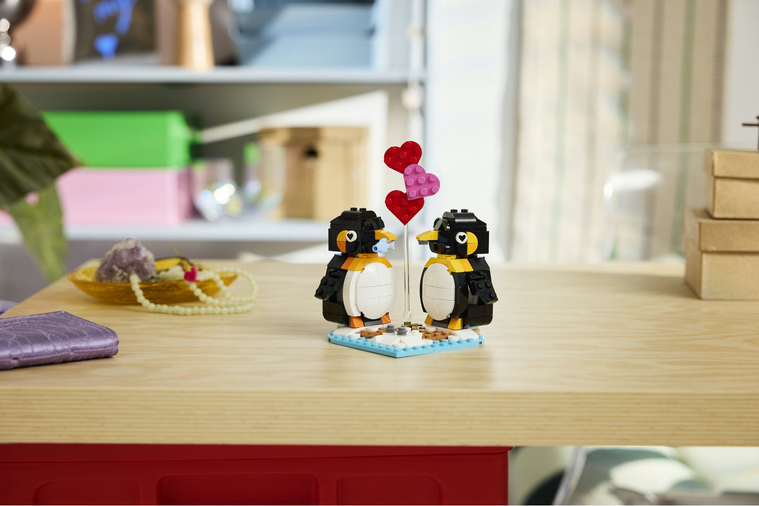 Найкрасивият подарък за Свети Валентин: Влюбените LEGO пингвини пристигнаха!