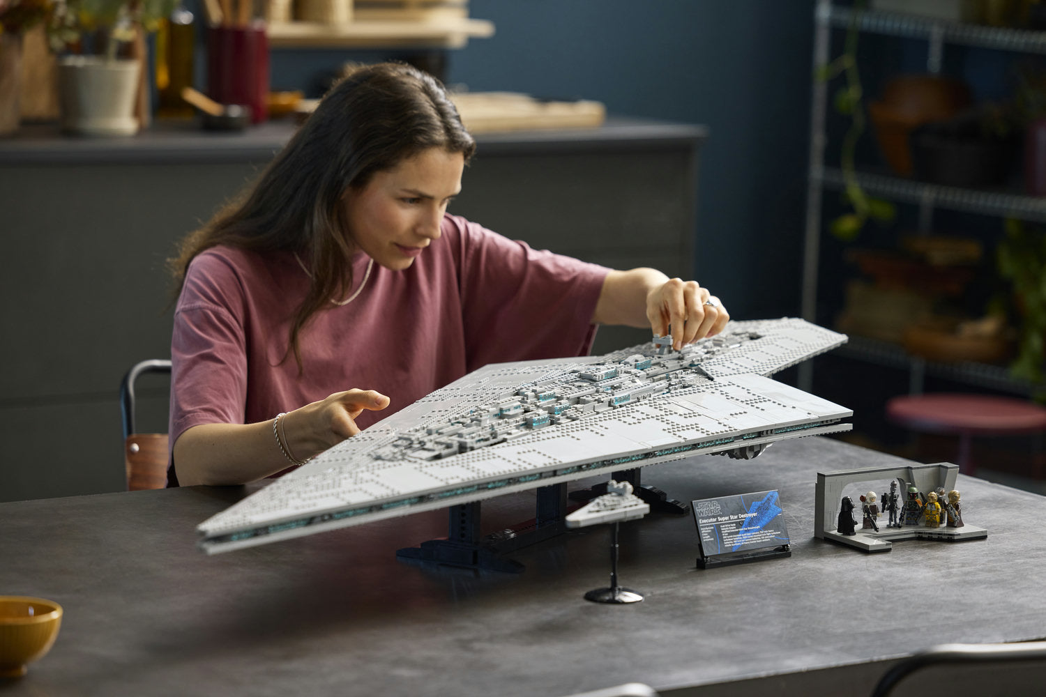 Изградете гигантския кораб на Дарт Вейдър – LEGO® Star Wars™ Executor Super Star Destroyer