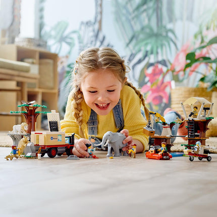LEGO® City - Vadvilági mentőtábor (60307)
