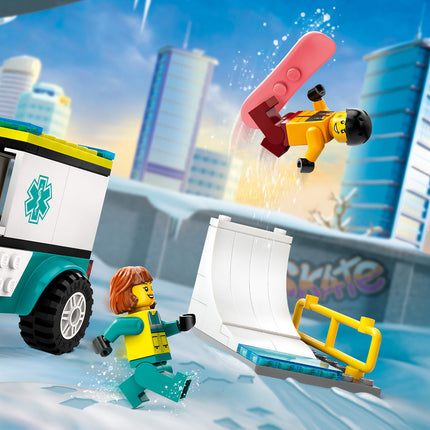 LEGO® City - Mentőautó és snowboardos (60403)