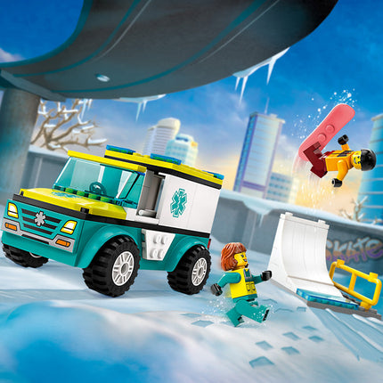 LEGO® City - Mentőautó és snowboardos (60403)