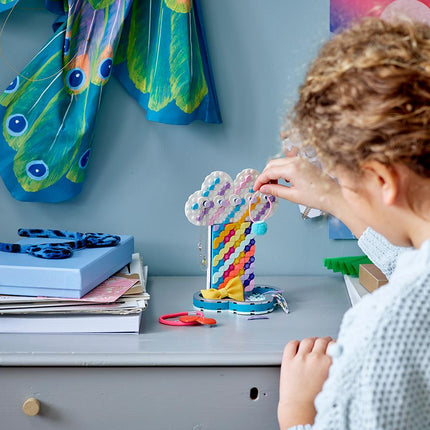 LEGO® DOTS - Szivárvány ékszerállvány (41905)