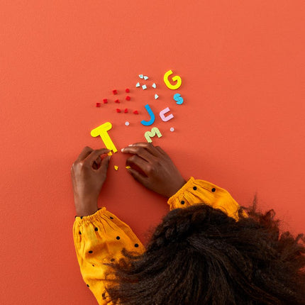 LEGO® DOTS - Rengeteg DOTS – Betűkkel (41950)