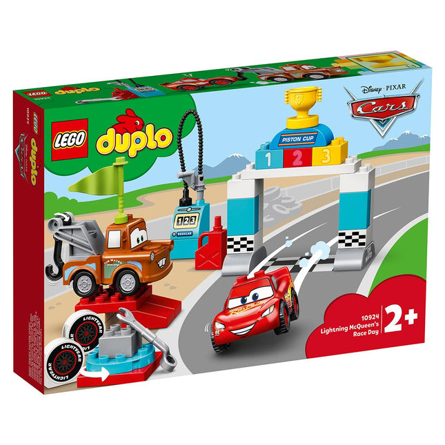 LEGO® DUPLO® - Villám McQueen versenyének napja (10924)