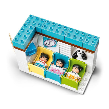 LEGO® DUPLO® - Boldog gyermekkori pillanatok (10943)