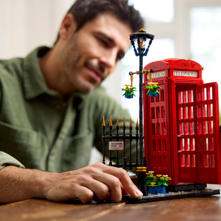 LEGO® - Londoni piros telefonfülke (21347)