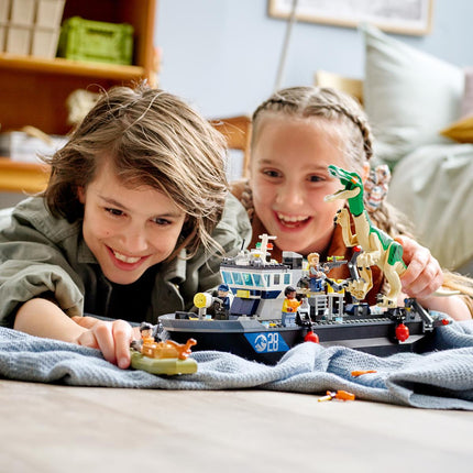 LEGO® Jurassic World - Baryonyx dinoszaurusz szökés csónakon (76942)