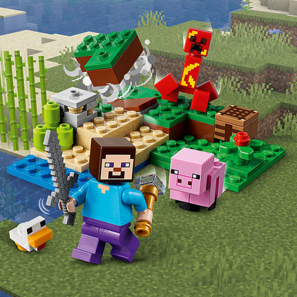 LEGO® Minecraft® - A Creeper™ rajtaütés (21177)