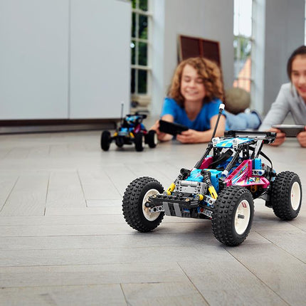 LEGO® Technic - Terepjáró homokfutó (42124)