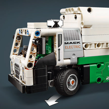 LEGO® Technic - Mack® LR Electric kukásautó (42167)